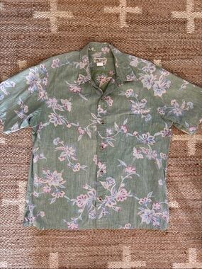 Vintage Hawaiian Collar Classic Green Floral Short-Sleeve Shirt -